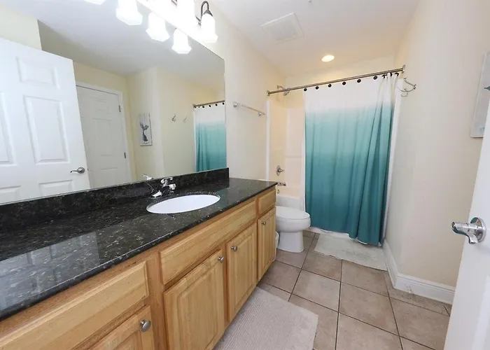 Apartment Crystal Tower 2 Bedroom, 2 Bathroom With Heated Indoor Pool, 2 Outdoor Pools, Access Gulf Shores